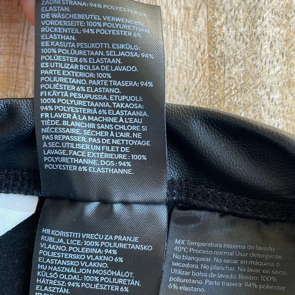NWOT H&M pleather leggings 3t
